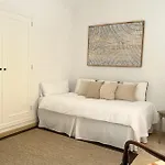 Polo Apartments 1A